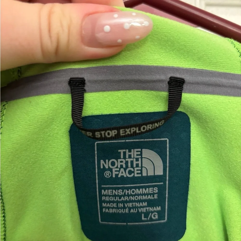 North Face Hiking Outdoor Hooded Zip-up Jacket